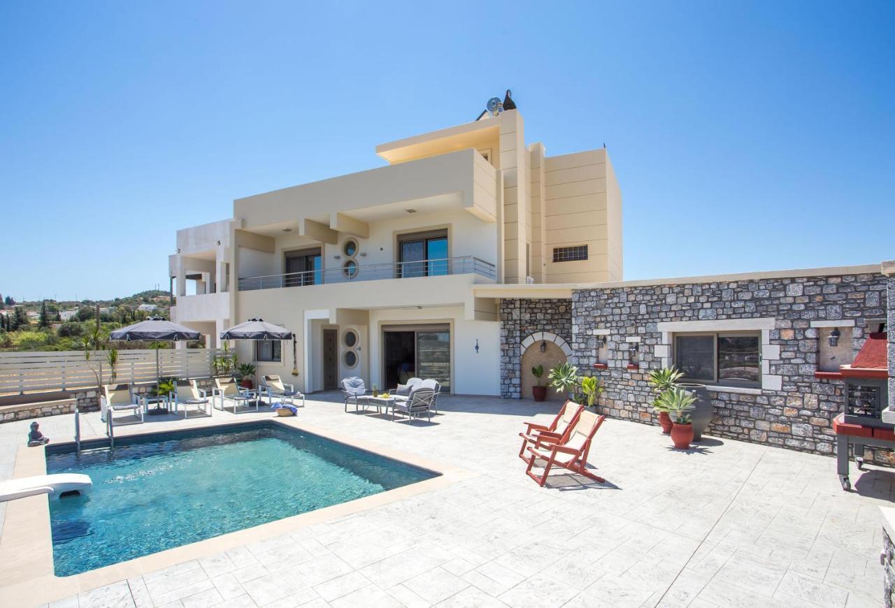 Des & Coo Luxury Villa With Private Pool ファリラキ エクステリア 写真